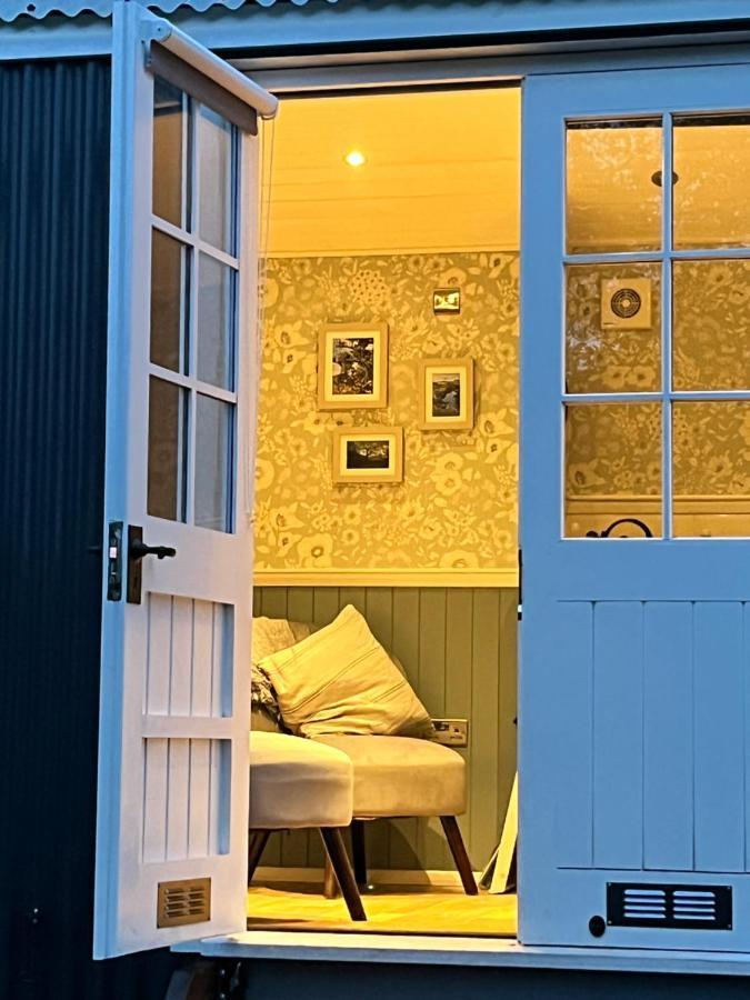 The Hazel Hut Villa Westport Dış mekan fotoğraf